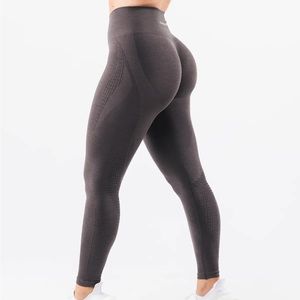Alphalete Amplify Contour